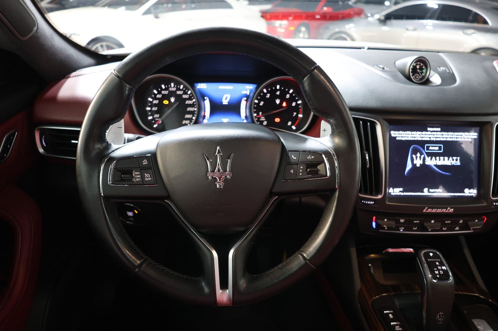 Maserati Levante SQ4 2019 | GCC Specs | 173000KM | Excellent Condition - Thumbnail 12