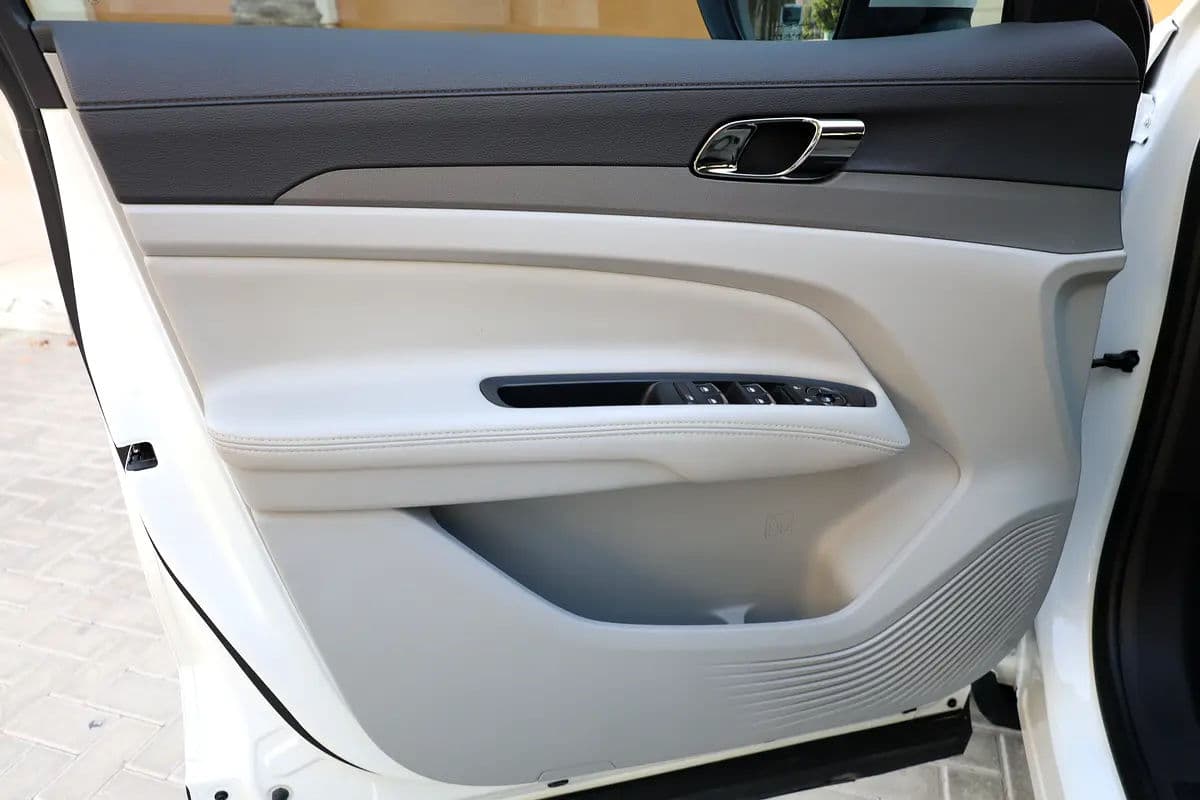 Ford Territory Trend 2023 - GCC Specs -52000KM- Low Mileage - Thumbnail 8