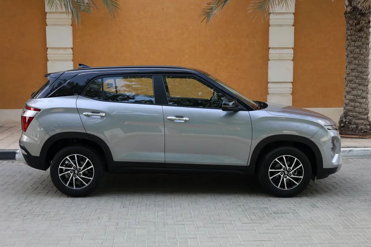 HYUNDAI CRETA COMFORT 1.5L - GCC SPECS - UNDER WARRANTY - FULL SERVICE HISTORY - ACCIDENT FREE - - Thumbnail 9