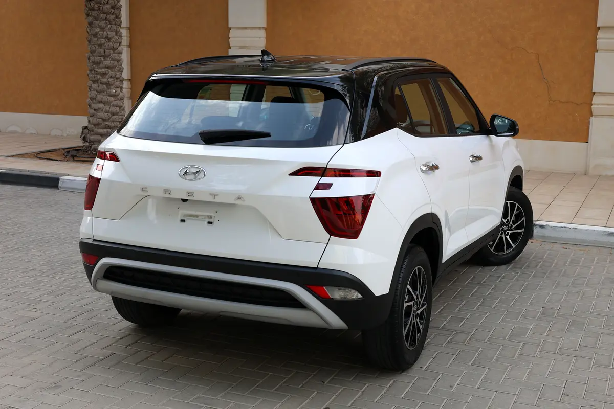 CRETA COMFORT 1.5L - GCC SPECS - ACCIDENT FREE - UNDER WARRANTY - EXCELENT CONDITION - - Thumbnail 6