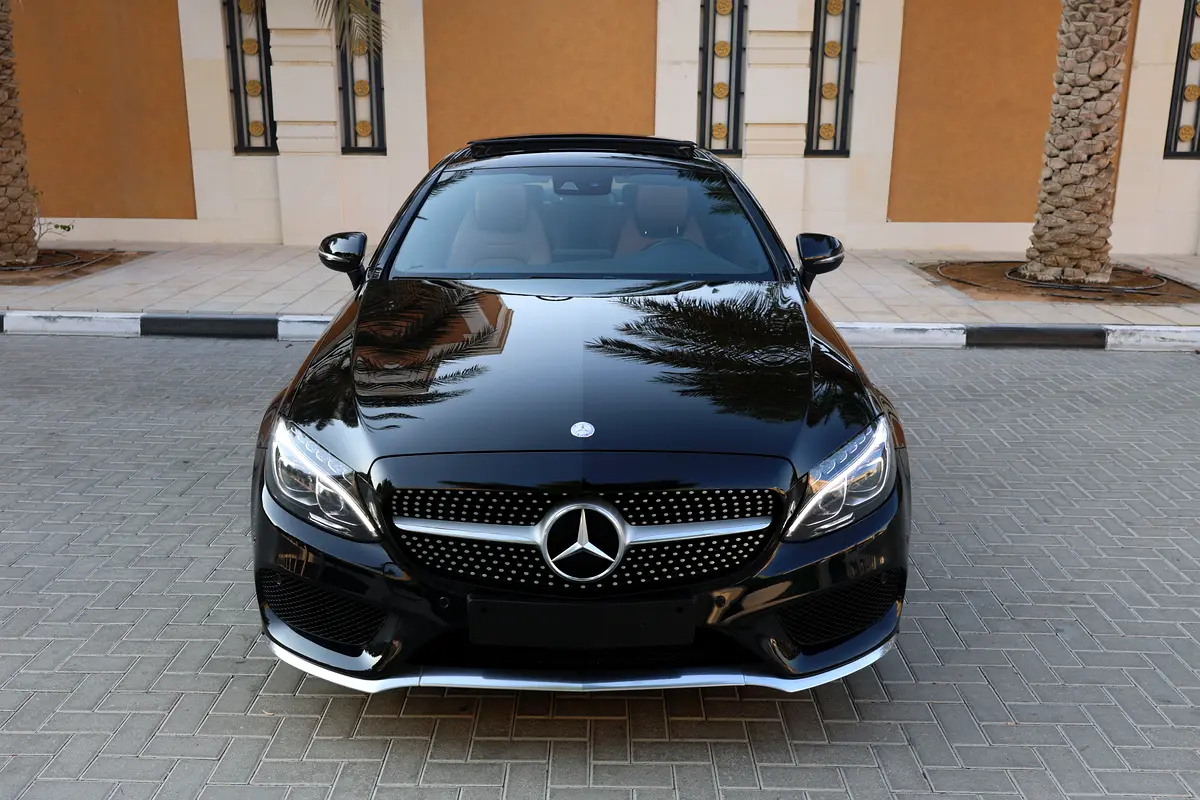 MERCEDES-BENZ C200-COUPE -2017-136000KM-GCC SPECS - Thumbnail 5
