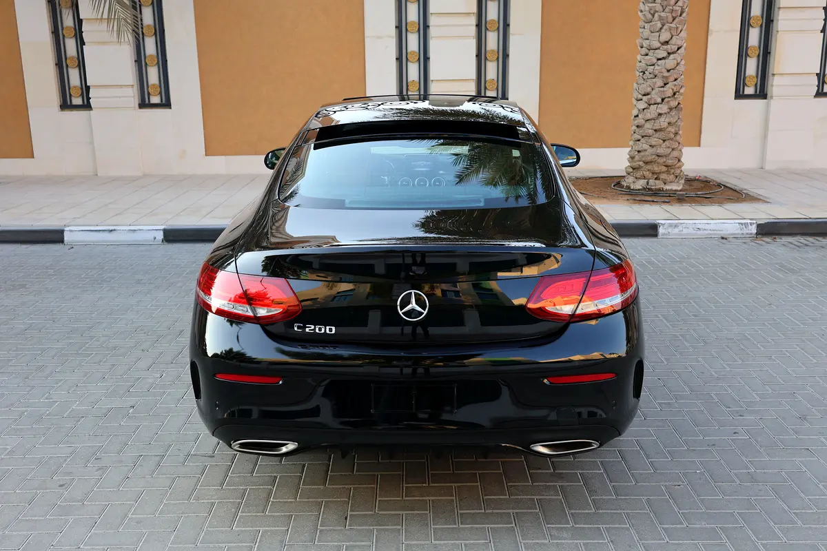 MERCEDES-BENZ C200-COUPE -2017-136000KM-GCC SPECS - Thumbnail 6