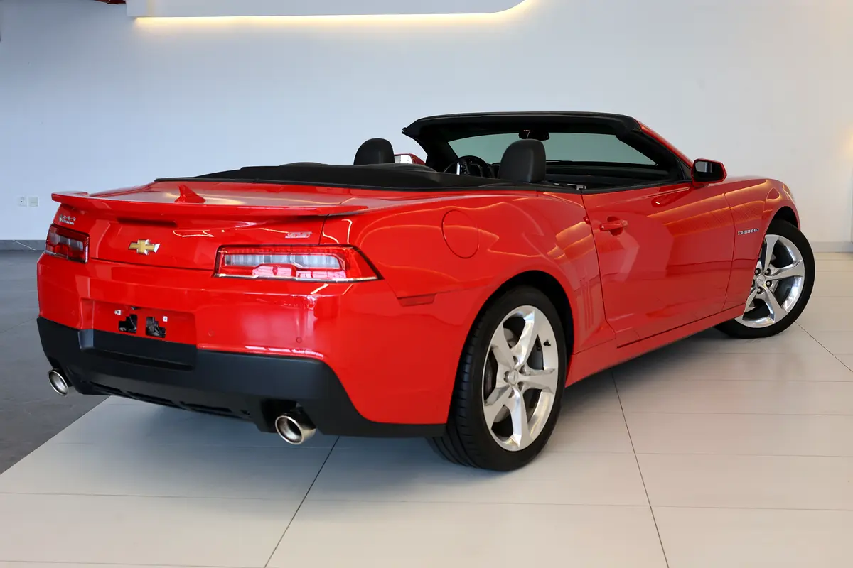 2015 Chevrolet Camaro SS - GCC Specs - Excellent Condition! - Thumbnail 3