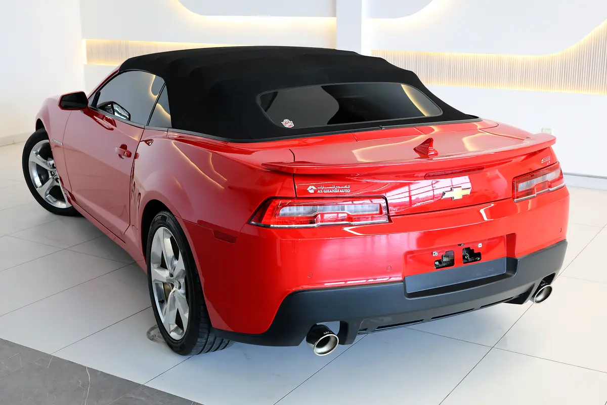 2015 Chevrolet Camaro SS - GCC Specs - Excellent Condition! - Thumbnail 4