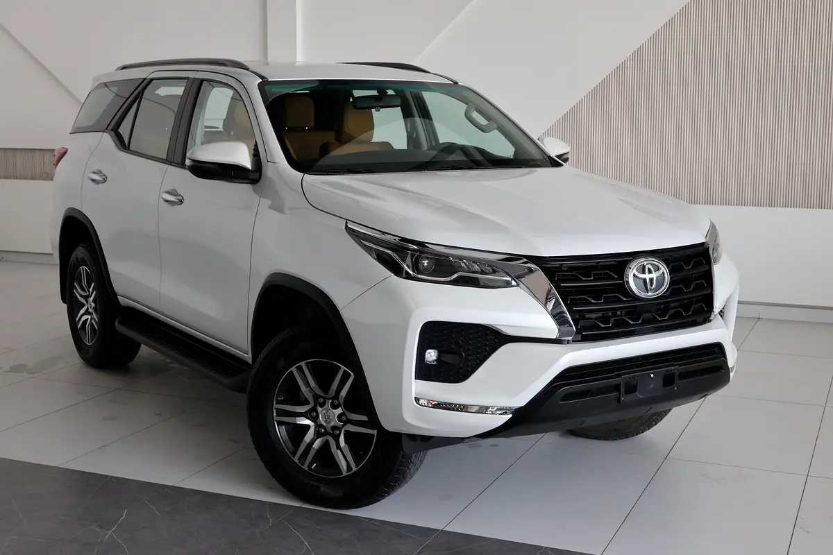 Toyota Fortuner GXR 2023 | GCC Specs | Low Mileage 46000km-Pristine Conditiom