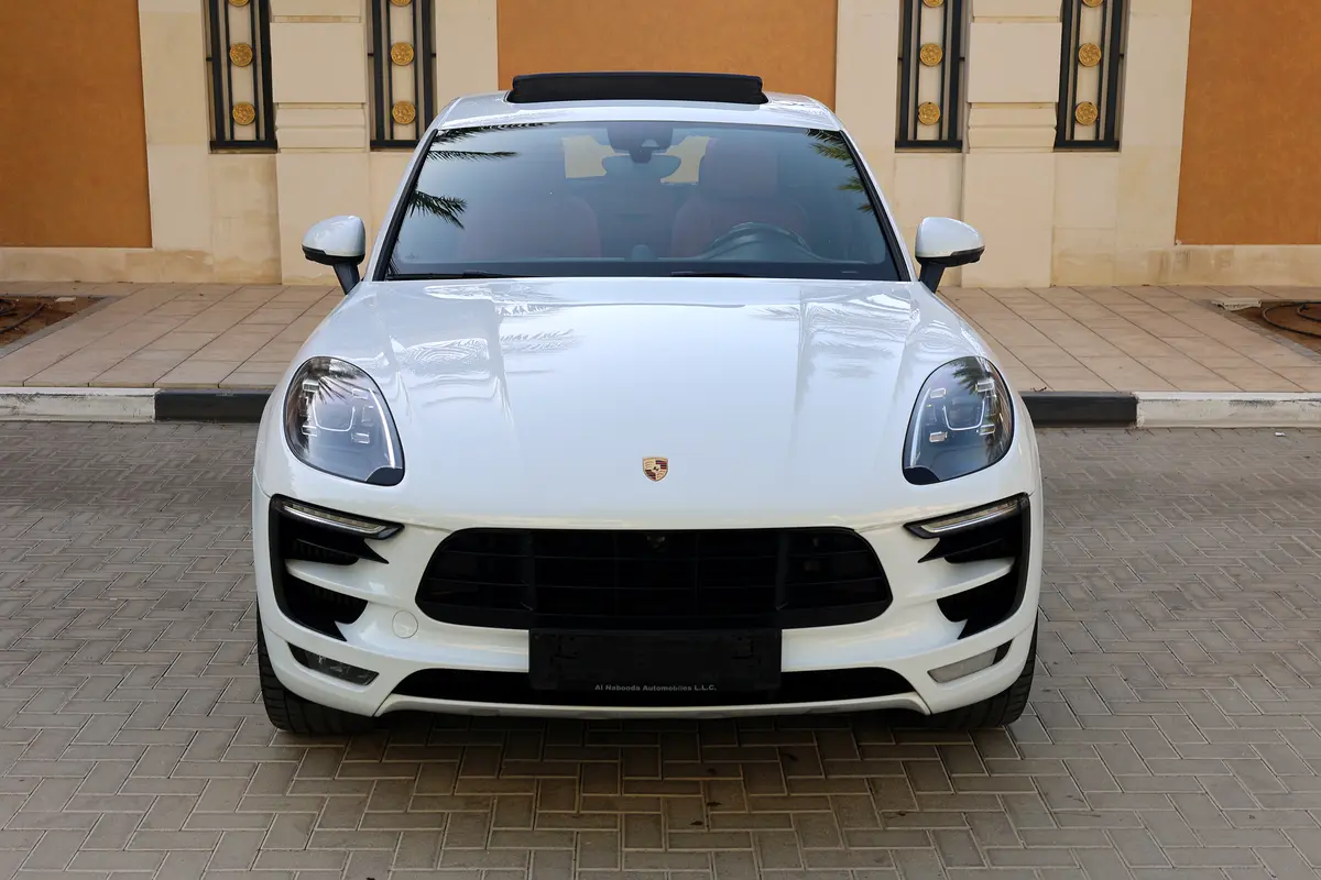 The Porsche Cayenne  UNDER WARRANTY FROM PORSCHE - ACCIDENT FREE - FULL SERVICE HISTORY FROM AGENCY - Thumbnail 7