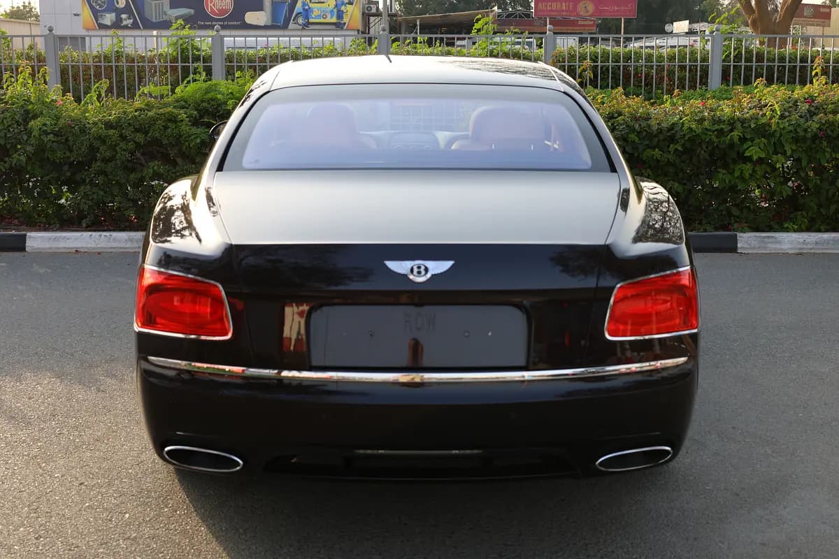 Bentley Flying Spur W12 2014 GCC Specs-71000km-EXCELLENT CONDITION - Thumbnail 7