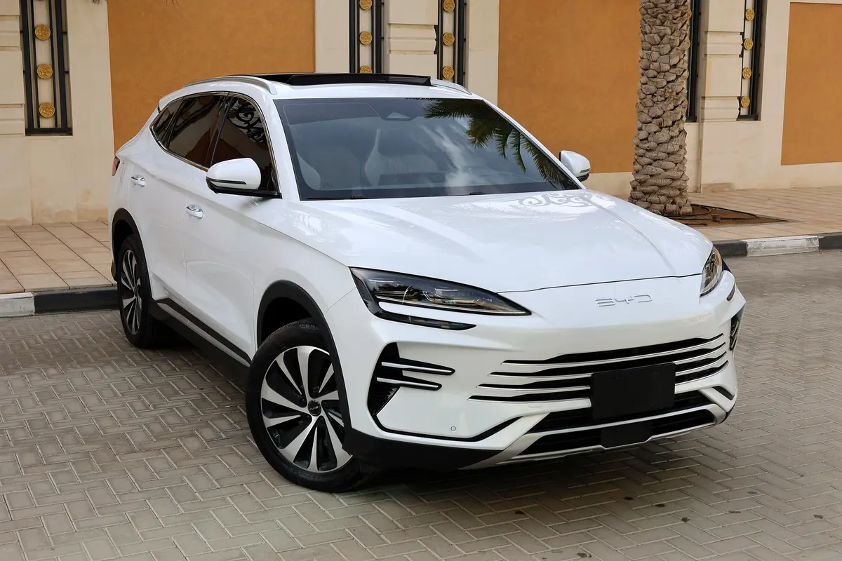 YD SONG PLUS PREMIUBM - 6YRS WARRANTY / 45,000 KM SERVICE - 8YRS BATTERY WARRANTY - GCC SPECS - - Thumbnail 2