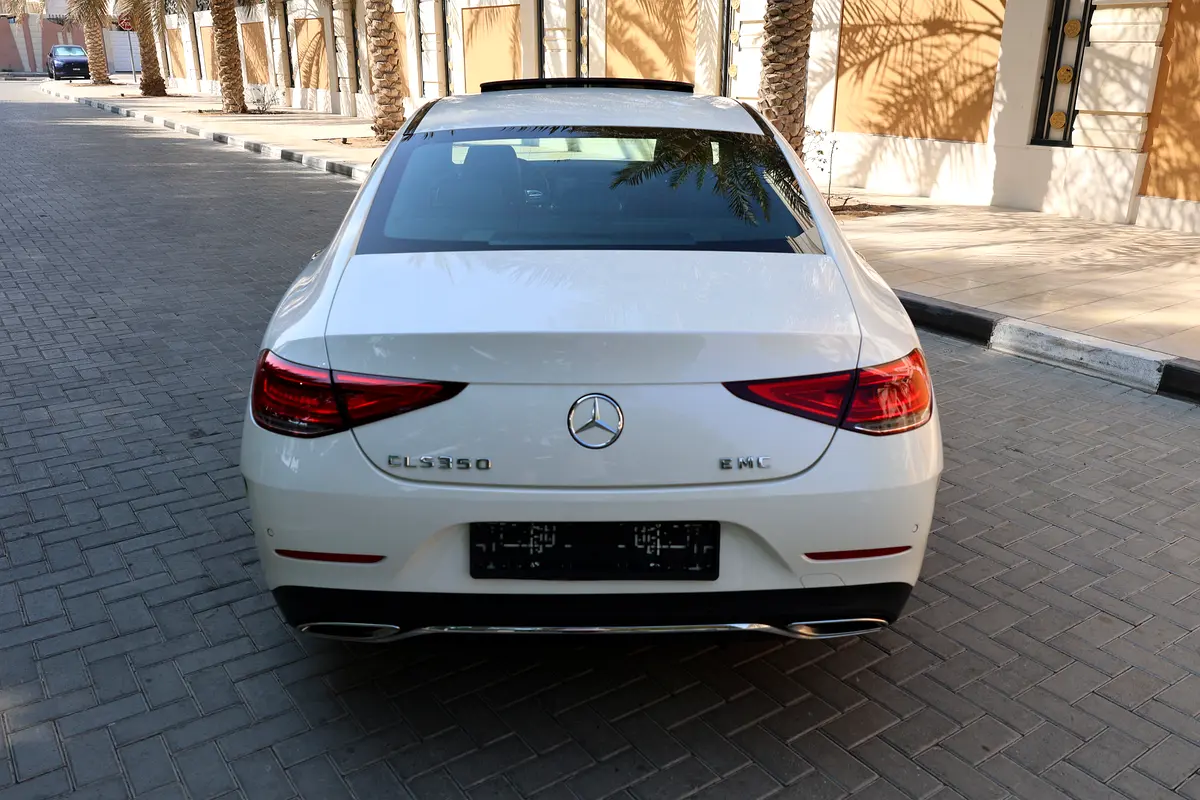 Mercedes-Benz CLS350-2019-103000KM-GCC SPECS-EXCELLENT CONDITION-ACCIDENT FREE -FULL OPTION - Thumbnail 6