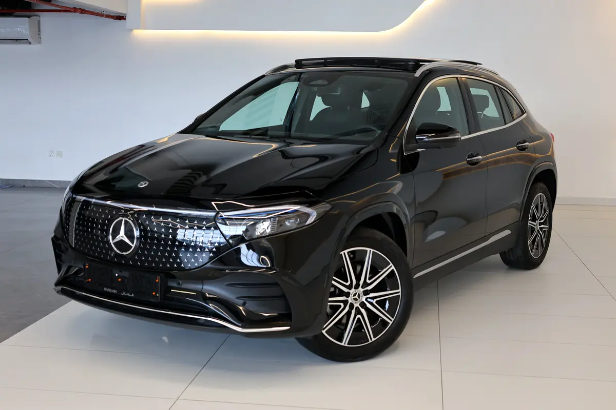 Mercedes-Benz EQA 250 AMG 2025 -15000km- GCC Specs -UNDER WARRANTY &amp; SERVICE- Brand New - Thumbnail 2