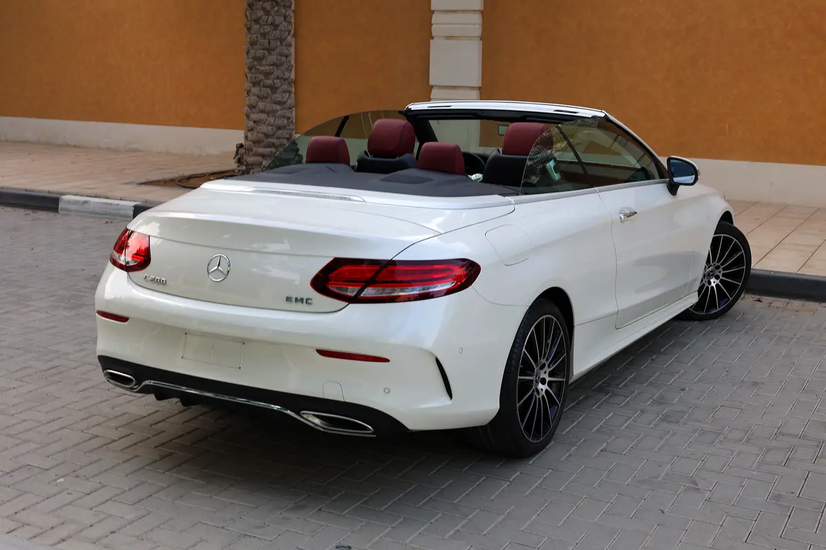 Mercedes-Benz C200 Coupe 2020, GCC Specs - Pristine Condition - Thumbnail 6