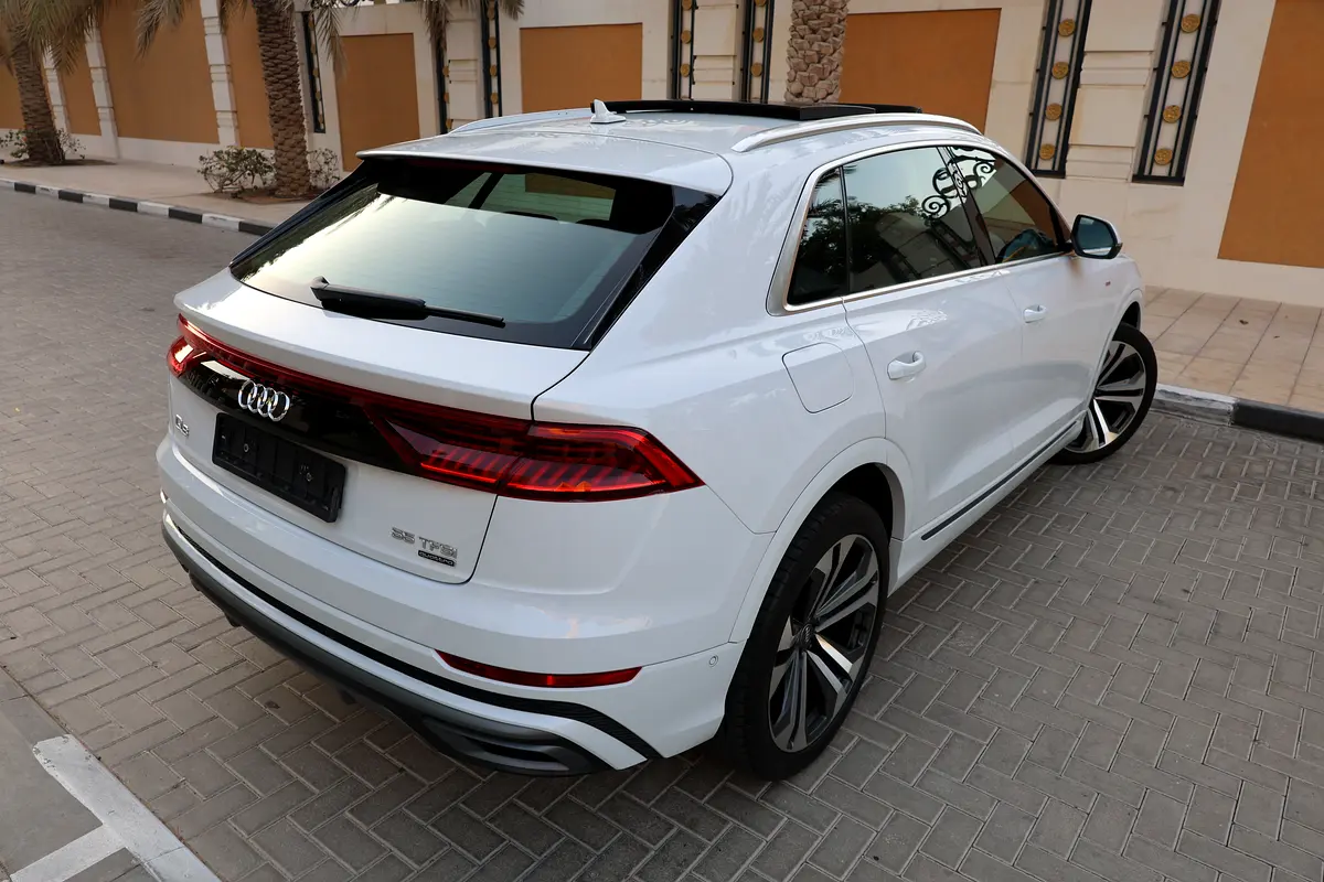 Audi Q8 (55 TFSI Quattro)-2020-72000KM-GCC SPECS - Thumbnail 4