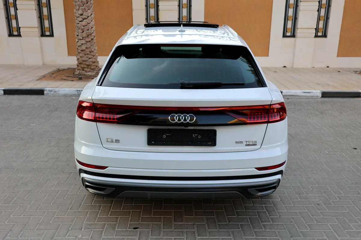 Audi Q8 (55 TFSI Quattro)-2020-72000KM-GCC SPECS - Thumbnail 6