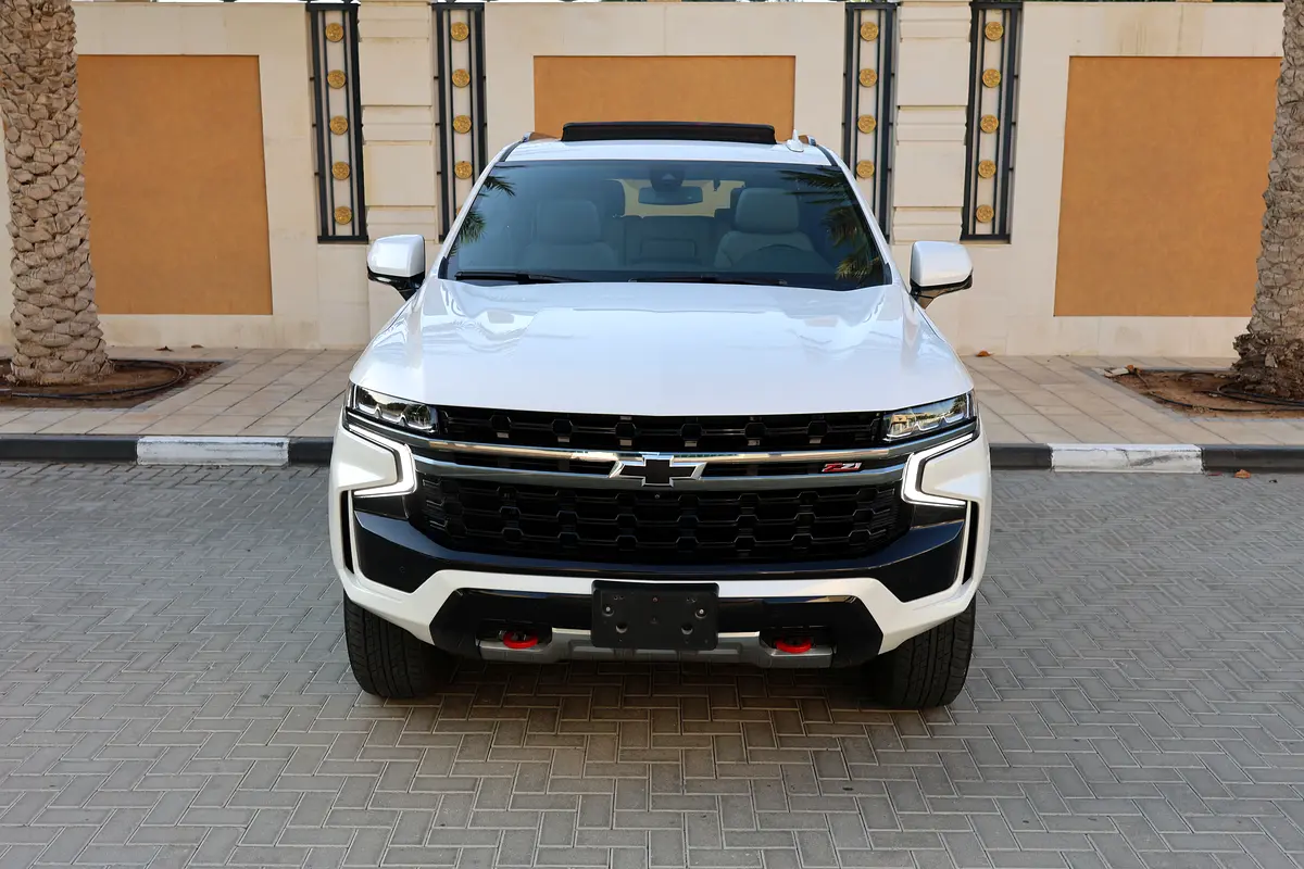 CHEVROLET TAHOE Z71-2022-76000KM-GCC SPECS-UNDER WARRANTY -EXCELLENT CONDITION - Thumbnail 6