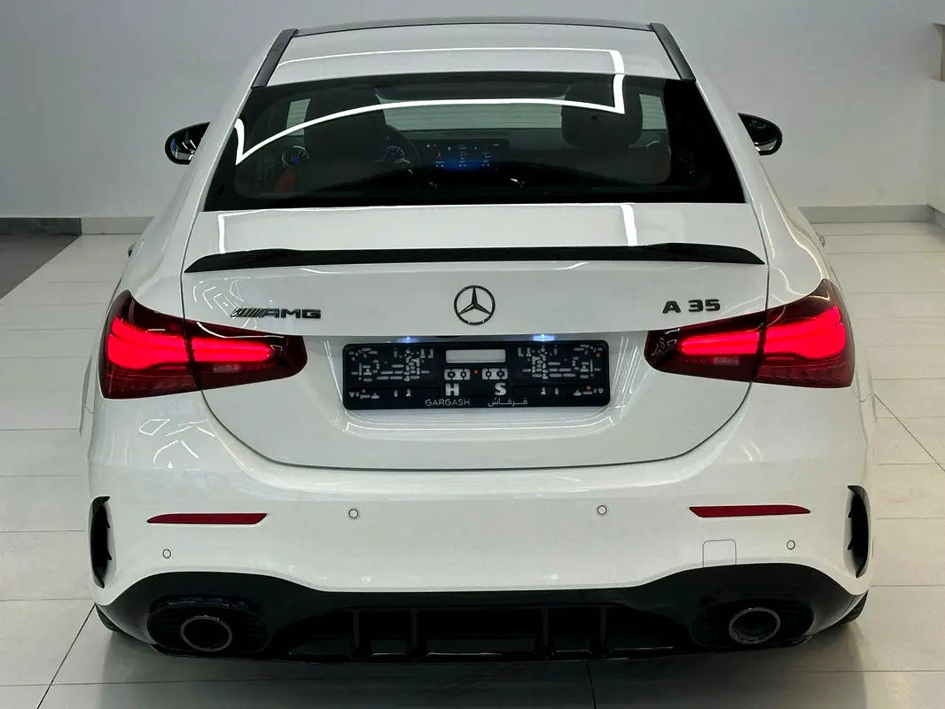 MERCEDES-BENZ A35-( AMG ENGINE) 5000KM-only 2024-UNDER WARRANTY  SERVICE-contract till 105000KM - Thumbnail 8