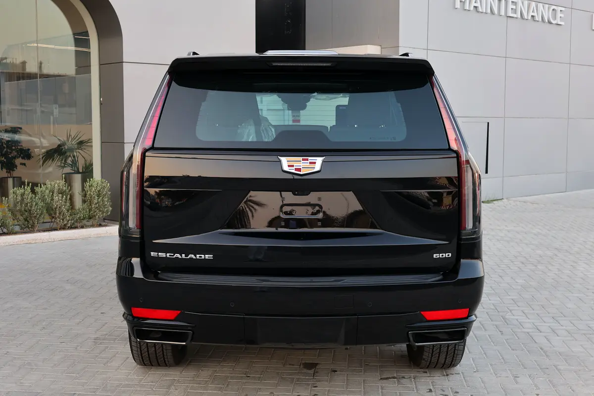 CADILLAC ESCALADE 600 SPORT PLATINUM-0KM-2024-GCC SPECS-UNDER WARRANTY  SERVICE-BRAND NEW - Thumbnail 8
