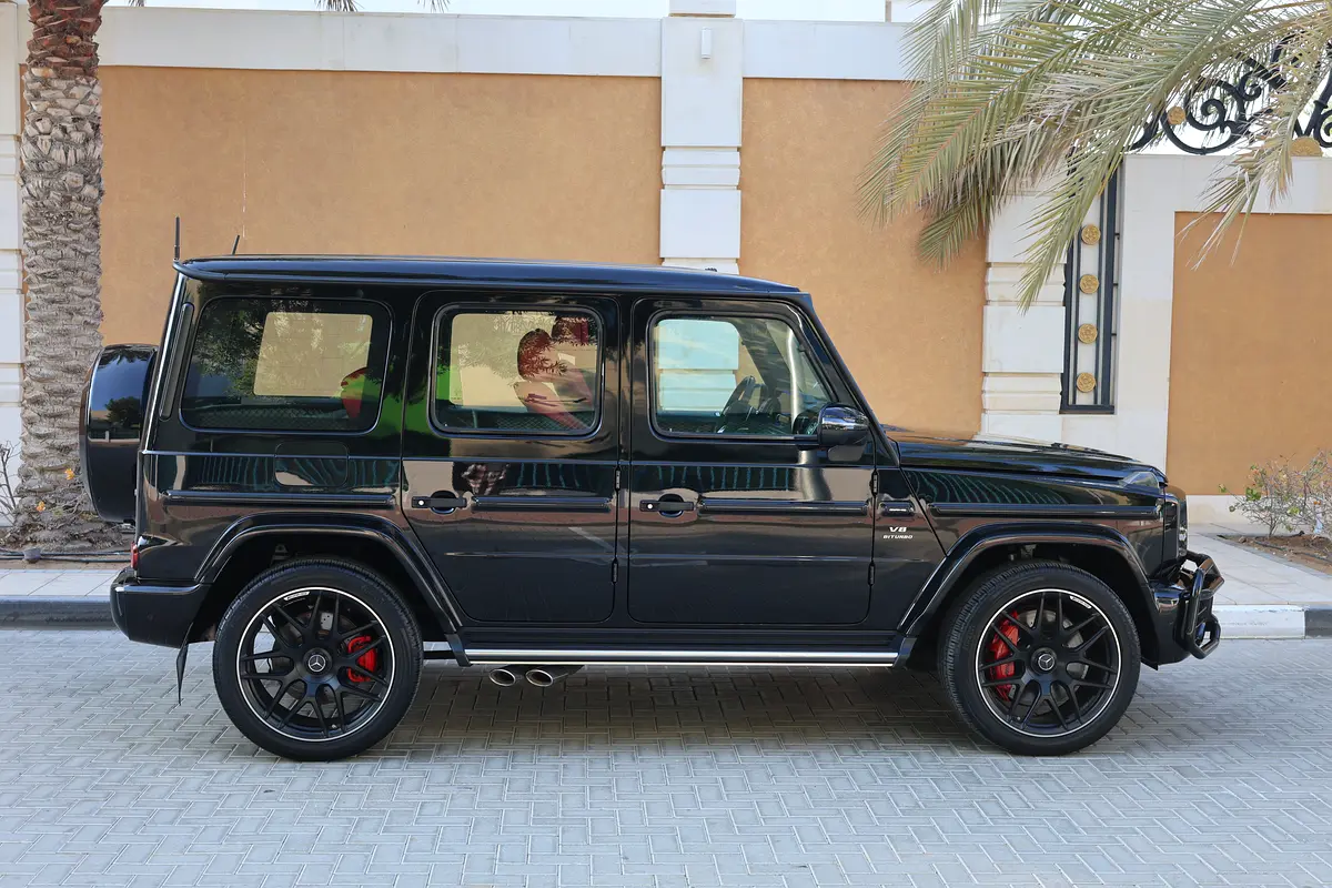 MERCEDES BENZ G63 AMG ( NIGHT PACKAGE )-2021-GCC SPECS-UNDER WARRANTY-SERVICE CONTRACT - Thumbnail 7